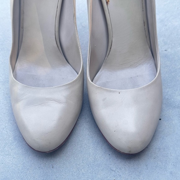 MIU MIU Closed Toe Classic Pumps 38.5 - Picture 2 of 7